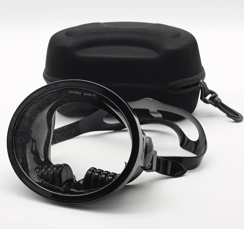 หน้ากากดําน้ำทรงกลม สีดำ