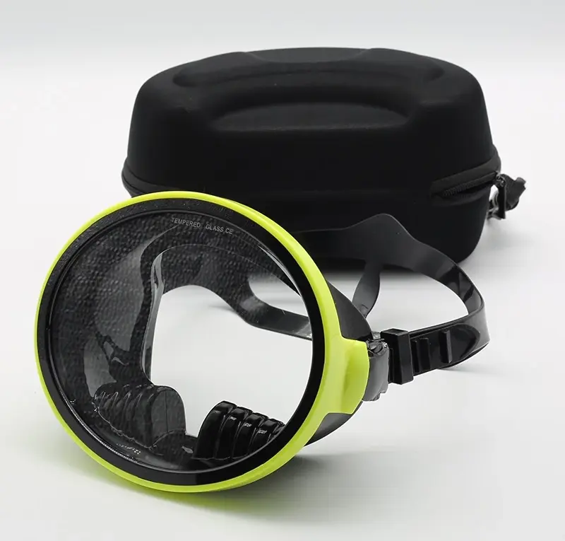 หน้ากากดําน้ำทรงกลม สีเหลือง